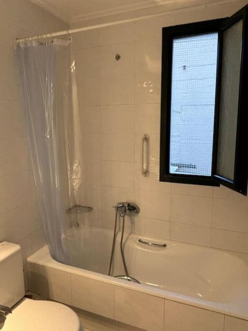 Appartement Avec Vue Aegina Luaran gambar