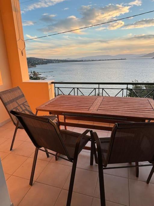 Appartement Avec Vue Aegina Luaran gambar